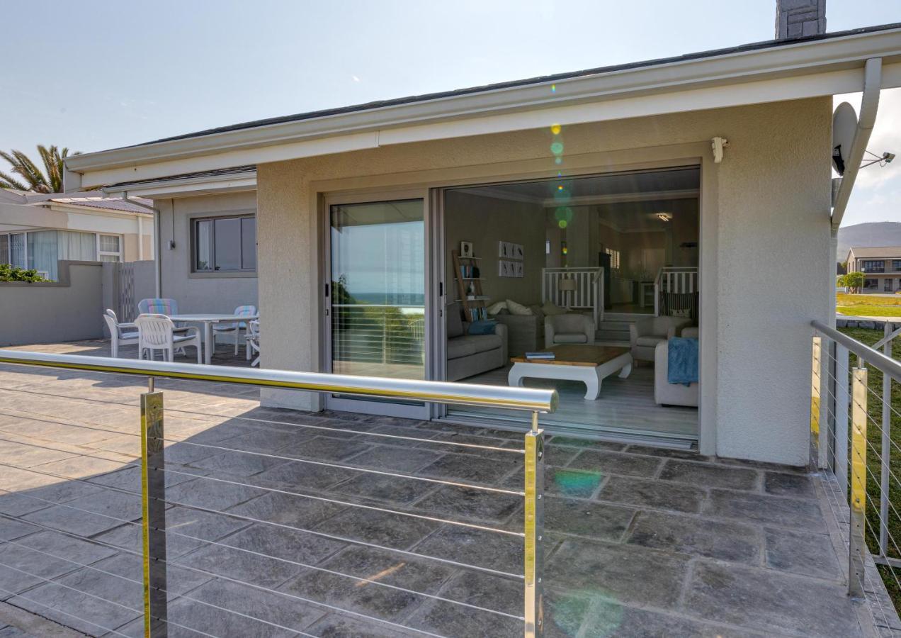 Seafront Retreat In Sandbaai Hermanus Exterior foto
